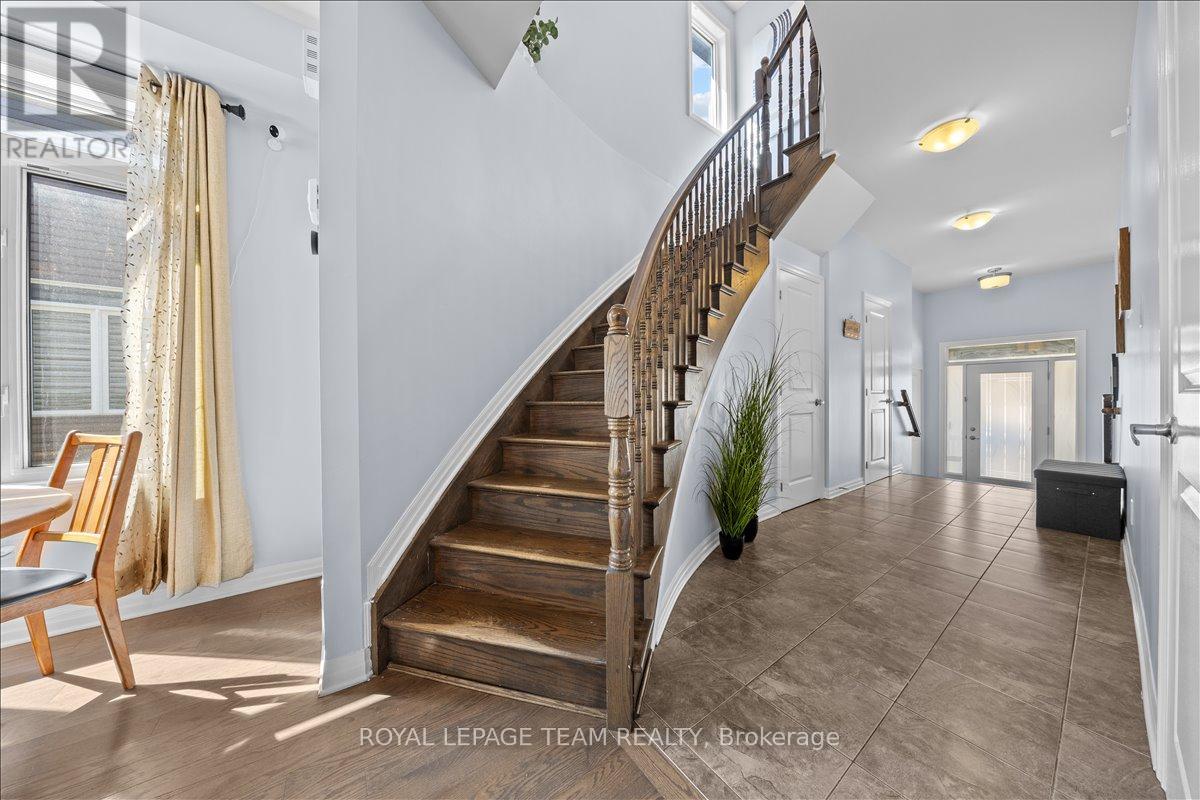 333 Tulum Crescent, Ottawa, Ontario  K2S 0V9 - Photo 6 - X13151594