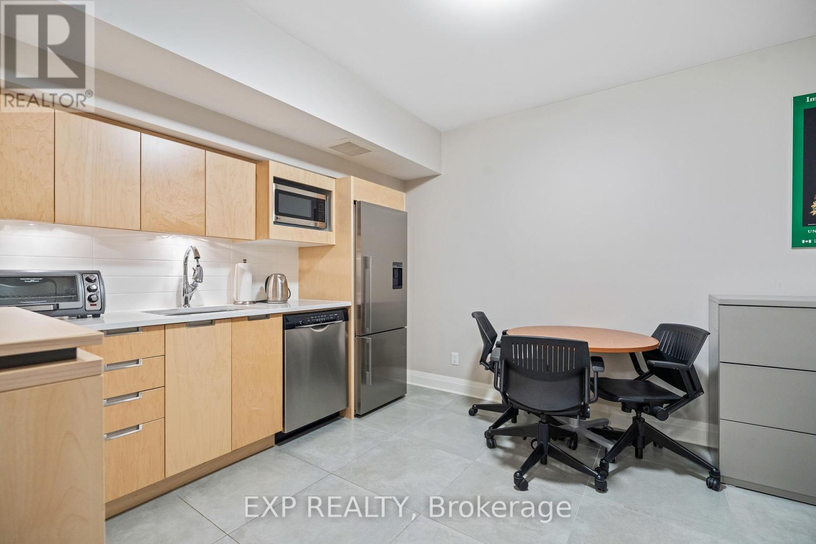 360 Ravenhill Avenue E, Ottawa, Ontario  K2A 1S5 - Photo 32 - X13151832