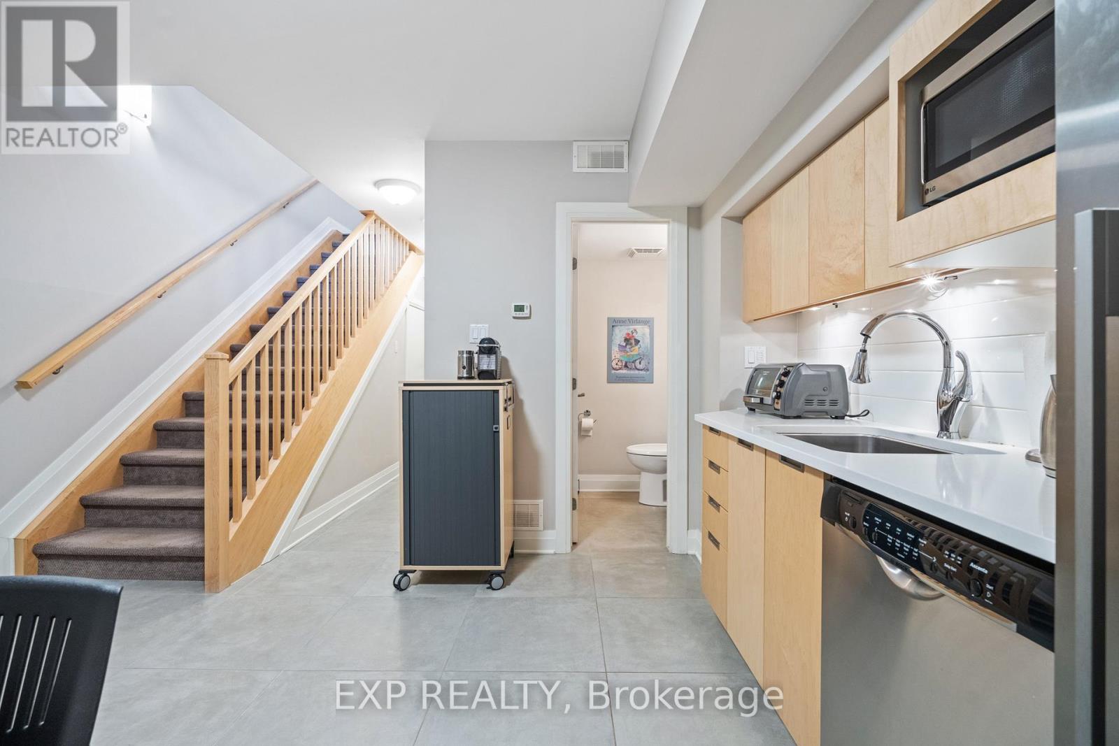 360 Ravenhill Avenue E, Ottawa, Ontario  K2A 1S5 - Photo 34 - X13151832