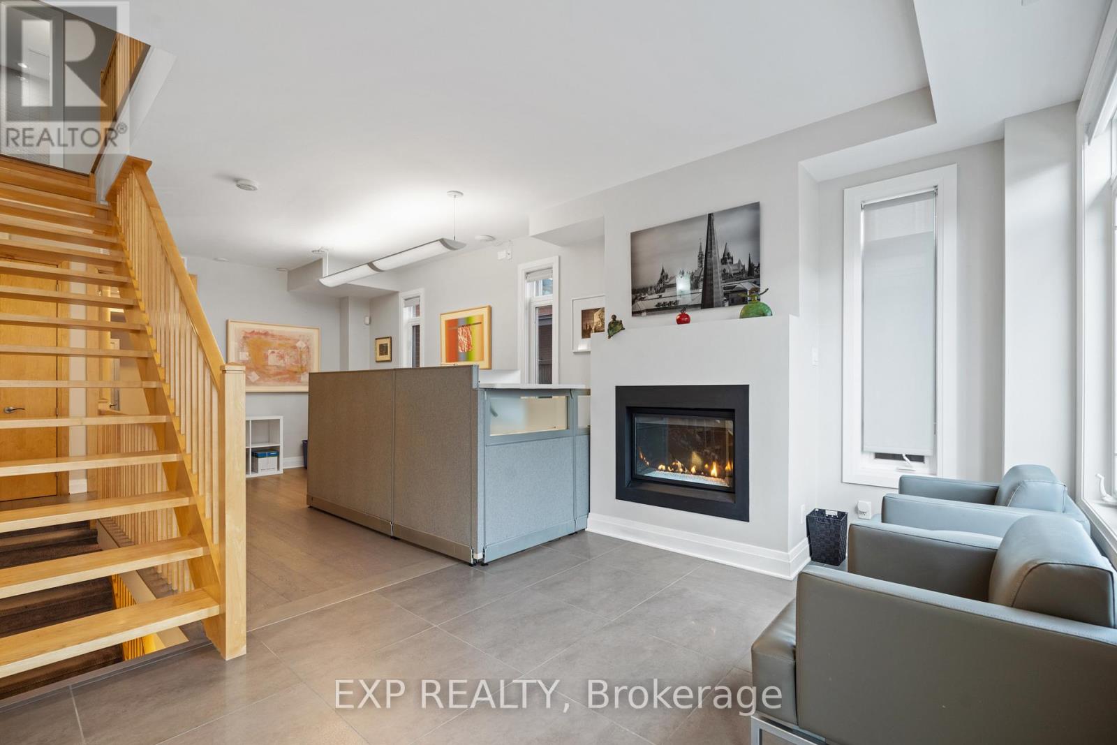 360 Ravenhill Avenue E, Ottawa, Ontario  K2A 1S5 - Photo 4 - X13151832