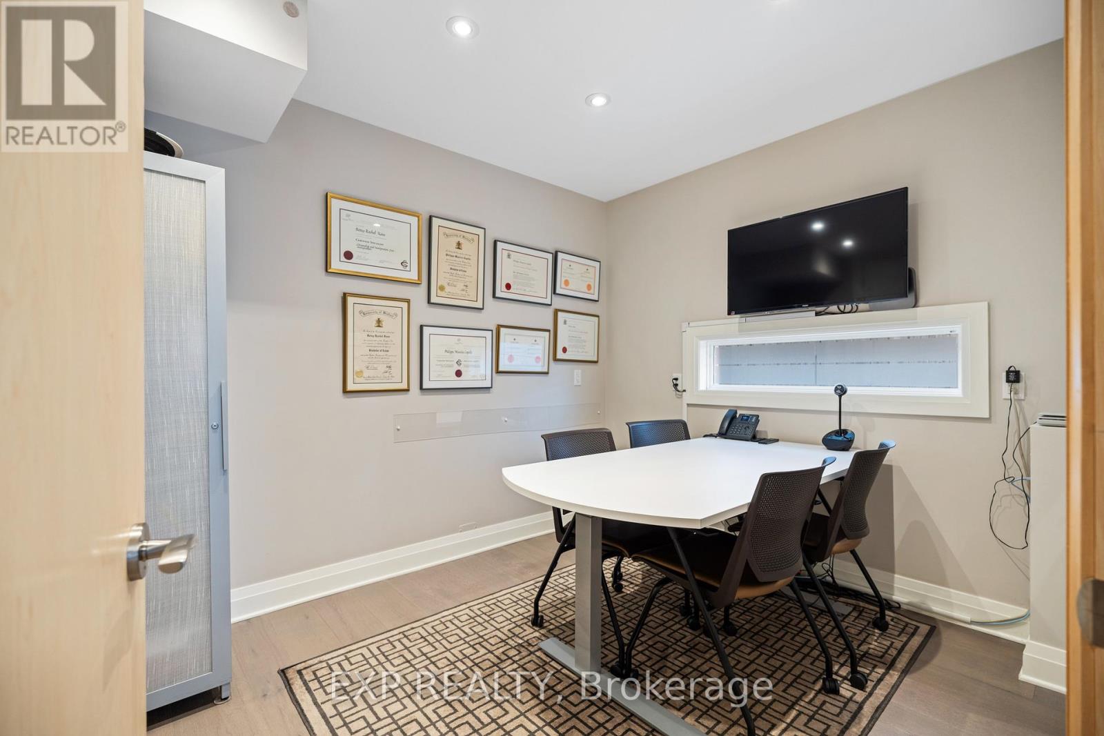 360 Ravenhill Avenue E, Ottawa, Ontario  K2A 1S5 - Photo 10 - X13151834