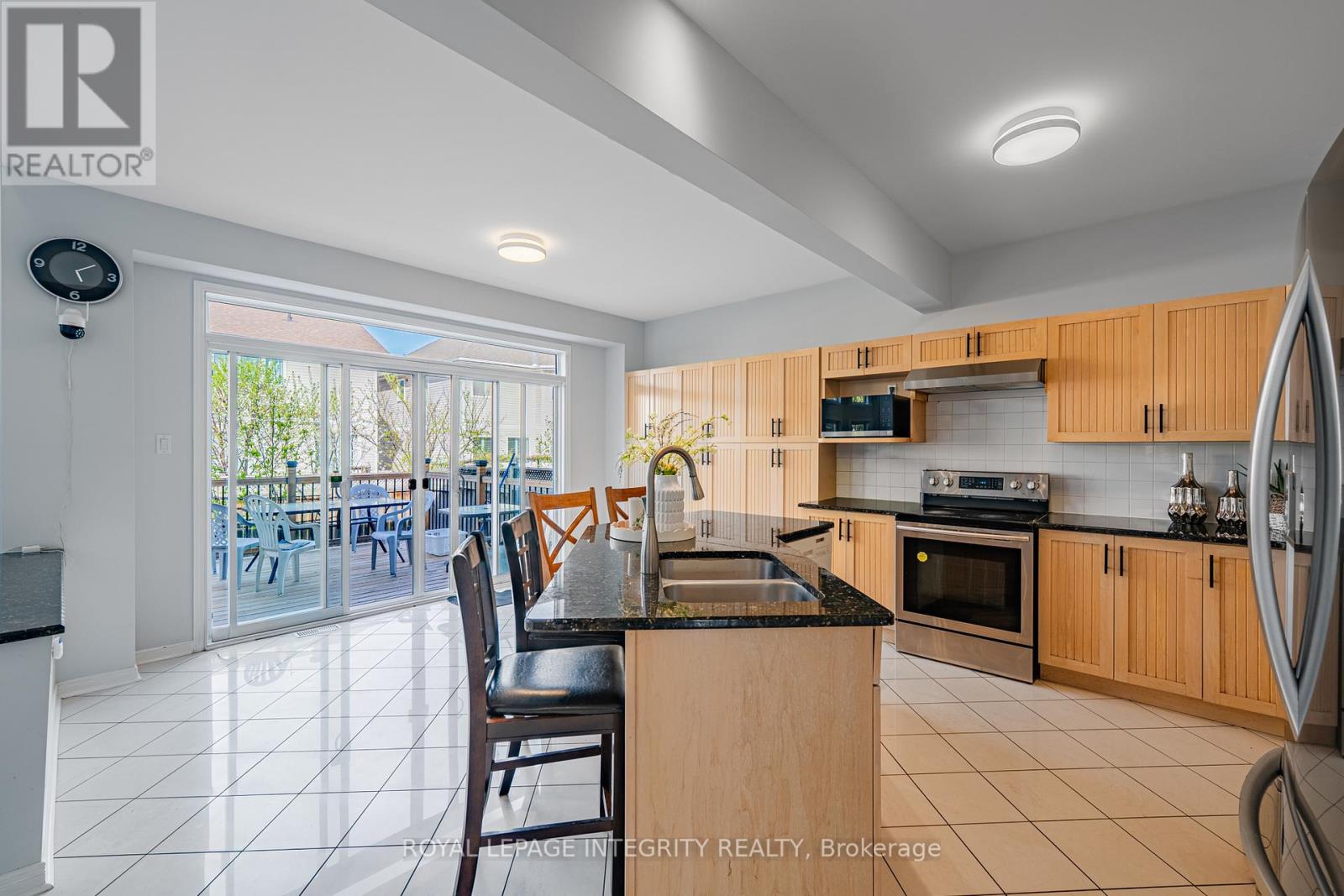 102 Whitestone Drive, Ottawa, Ontario  K2C 4C5 - Photo 16 - X13153216