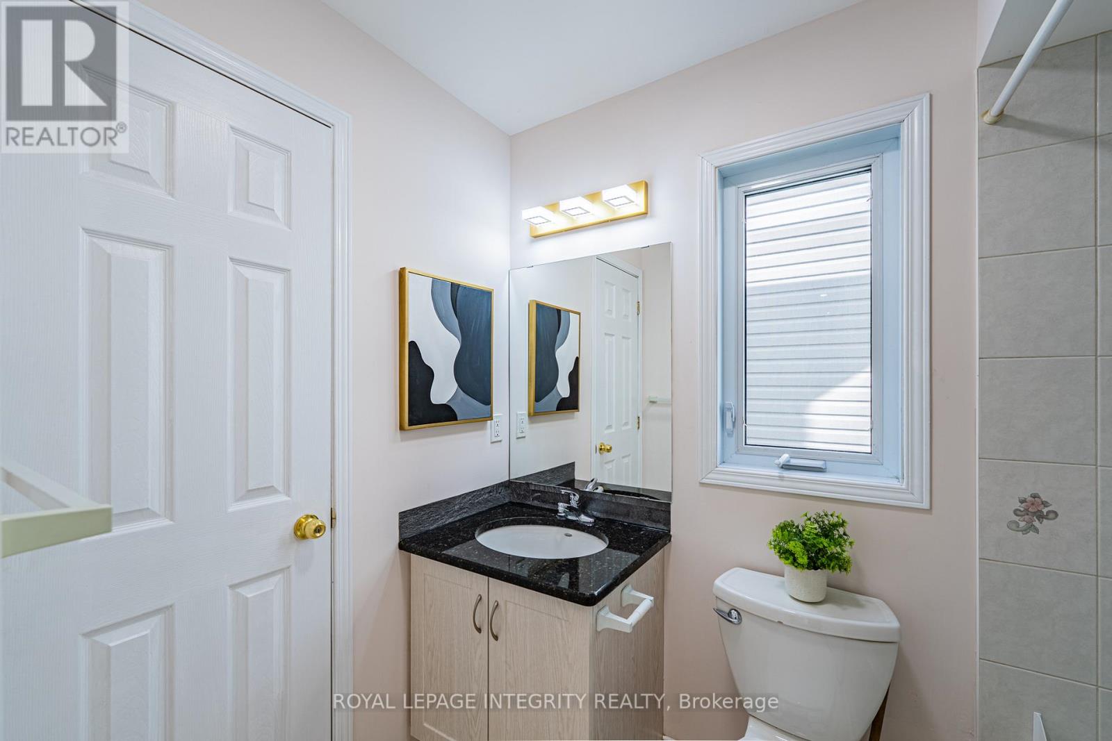 102 Whitestone Drive, Ottawa, Ontario  K2C 4C5 - Photo 18 - X13153216