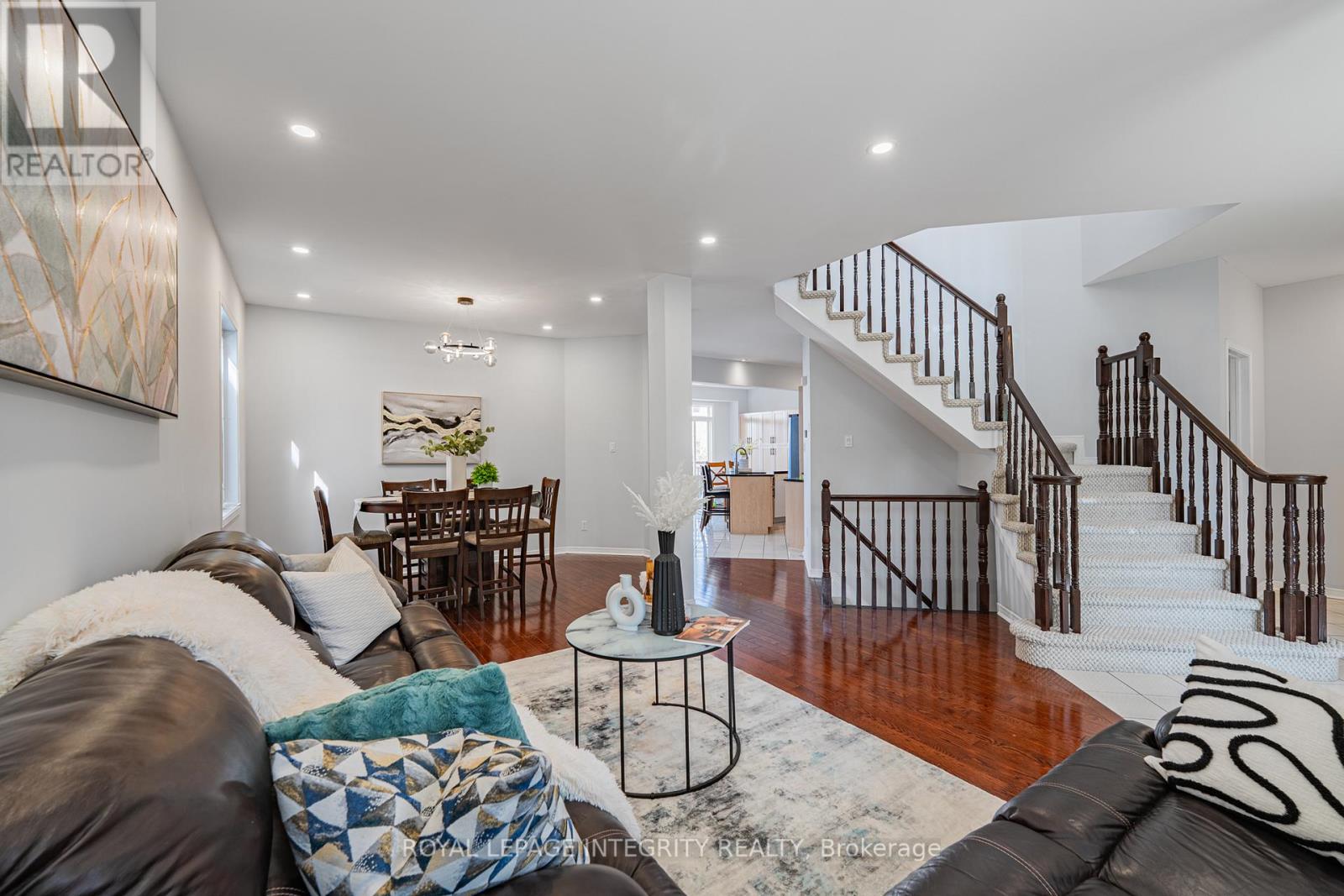 102 Whitestone Drive, Ottawa, Ontario  K2C 4C5 - Photo 6 - X13153216