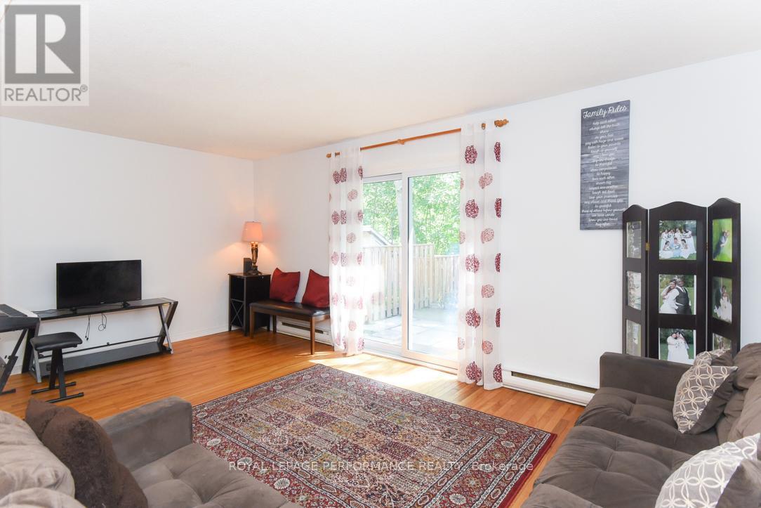 3194 Stockton Drive, Ottawa, Ontario  K1T 1S1 - Photo 12 - X13153352