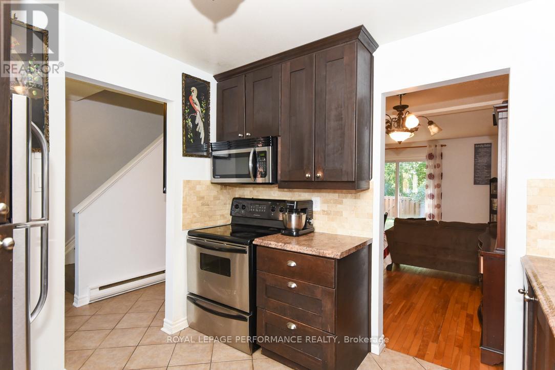 3194 Stockton Drive, Ottawa, Ontario  K1T 1S1 - Photo 7 - X13153352