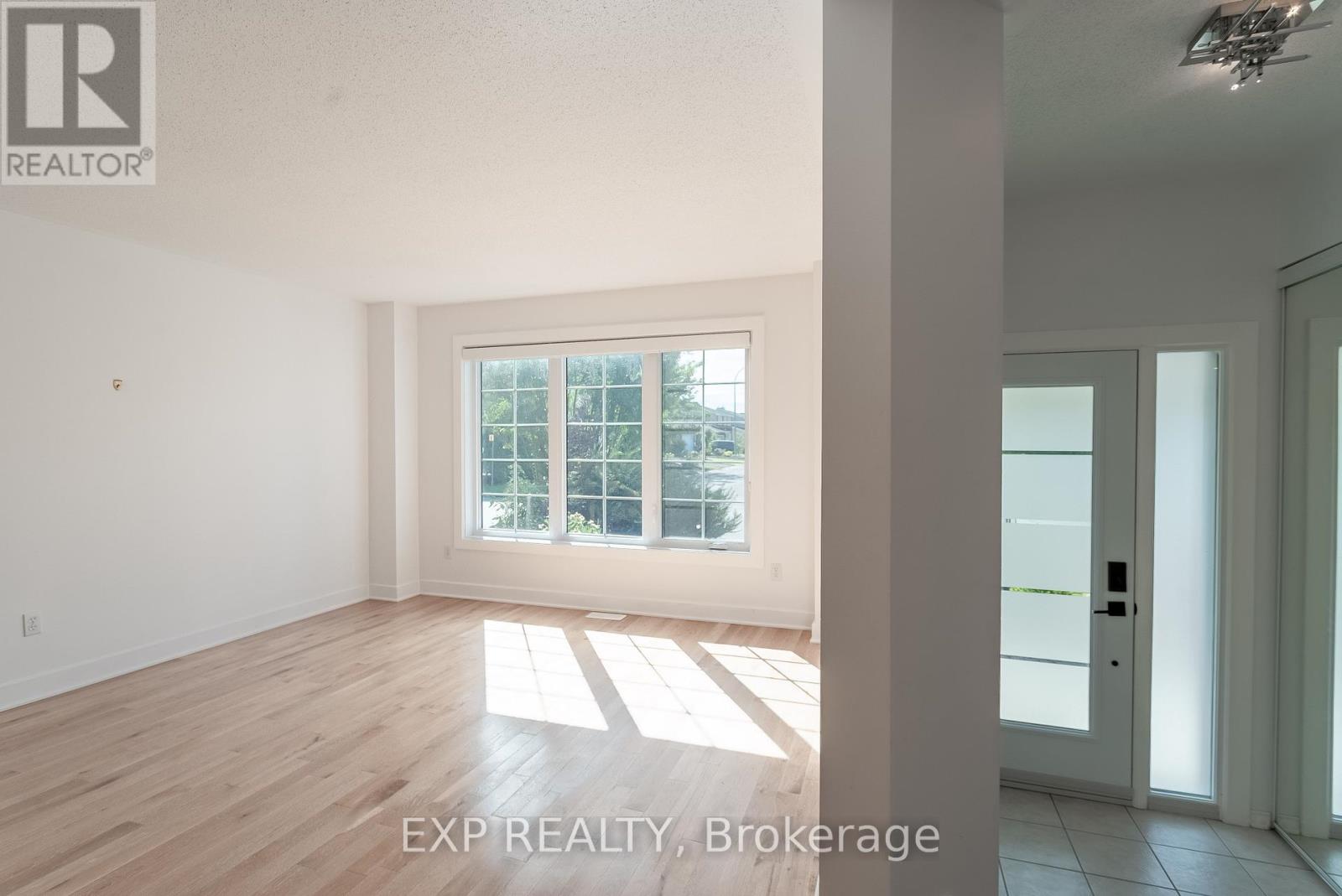 28 Chartwell Avenue, Ottawa, Ontario  K2G 6L6 - Photo 10 - X13153916