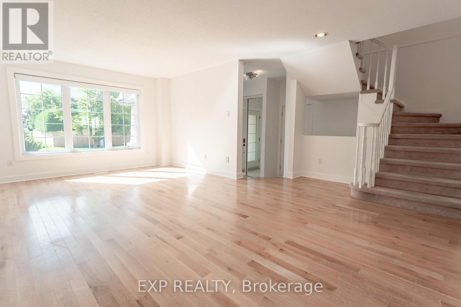 28 Chartwell Avenue, Ottawa, Ontario  K2G 6L6 - Photo 13 - X13153916