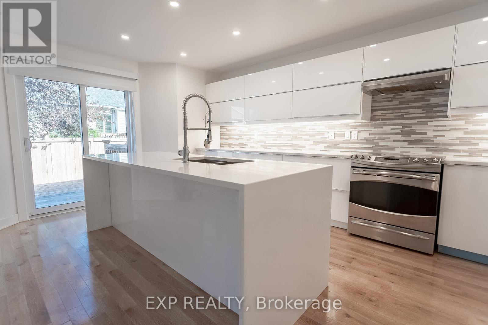 28 Chartwell Avenue, Ottawa, Ontario  K2G 6L6 - Photo 17 - X13153916