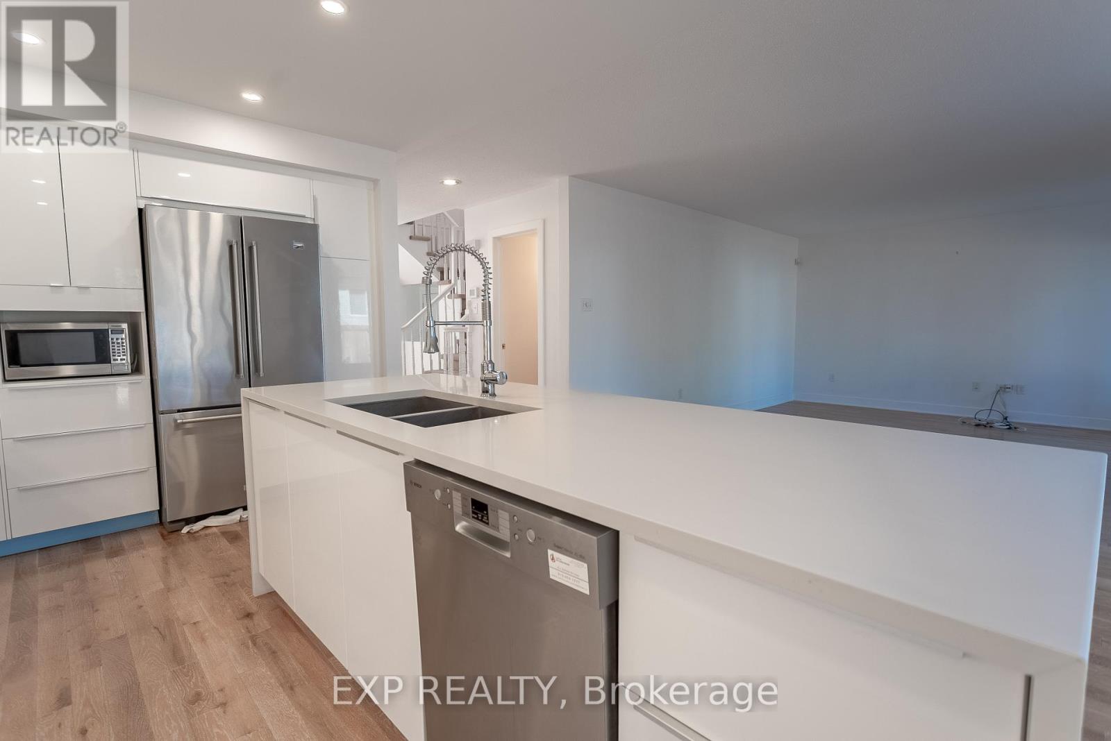 28 Chartwell Avenue, Ottawa, Ontario  K2G 6L6 - Photo 20 - X13153916