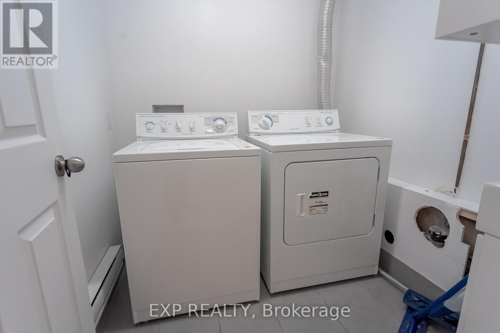 28 Chartwell Avenue, Ottawa, Ontario  K2G 6L6 - Photo 32 - X13153916