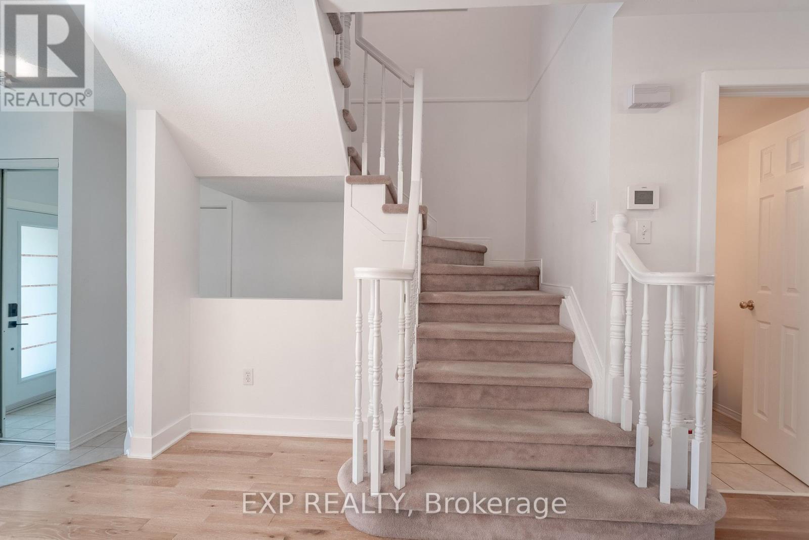 28 Chartwell Avenue, Ottawa, Ontario  K2G 6L6 - Photo 34 - X13153916