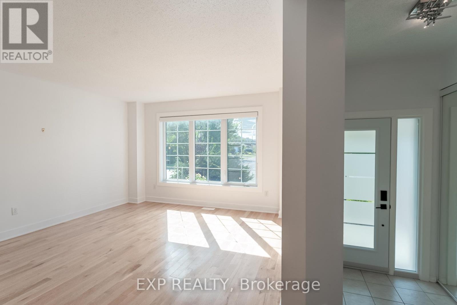 28 Chartwell Avenue, Ottawa, Ontario  K2G 6L6 - Photo 9 - X13153916