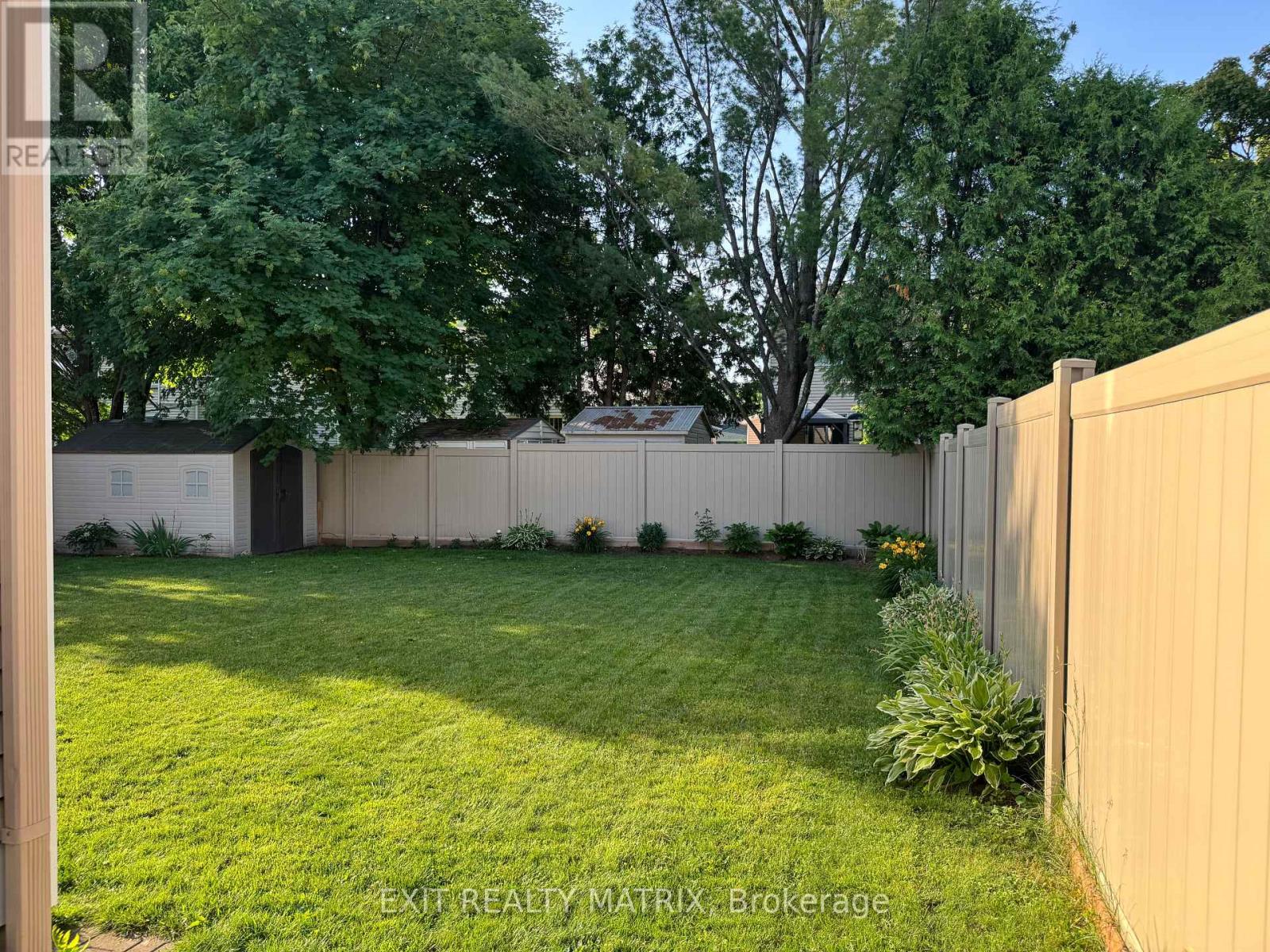 5968 Meadowglen Drive, Ottawa, Ontario  K1C 5Y2 - Photo 13 - X13153922