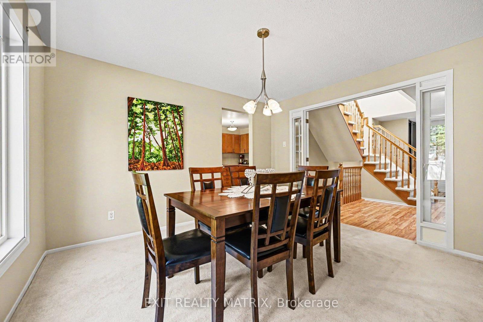 5968 Meadowglen Drive, Ottawa, Ontario  K1C 5Y2 - Photo 9 - X13153922