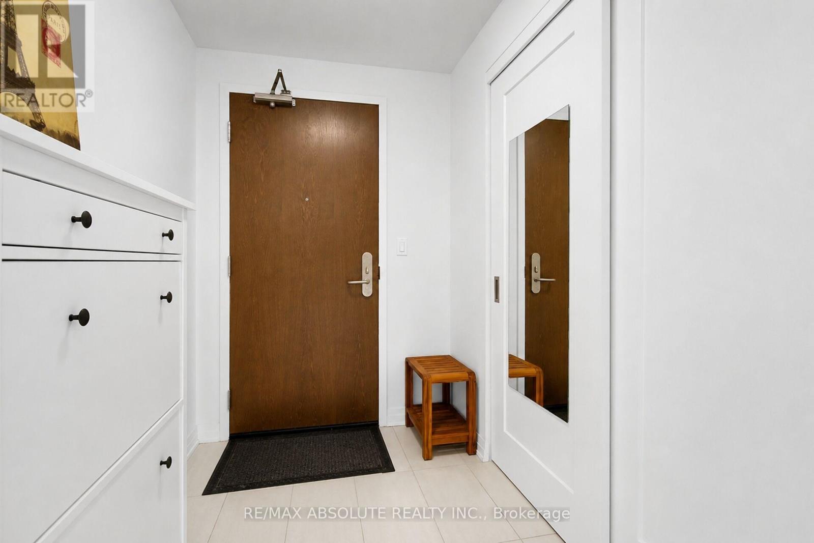 902 - 805 Carling Avenue, Ottawa, Ontario  K1S 5W9 - Photo 4 - X13154066