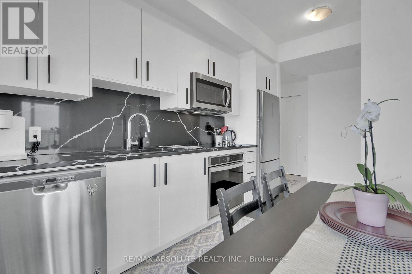 902 - 805 Carling Avenue, Ottawa, Ontario  K1S 5W9 - Photo 7 - X13154066