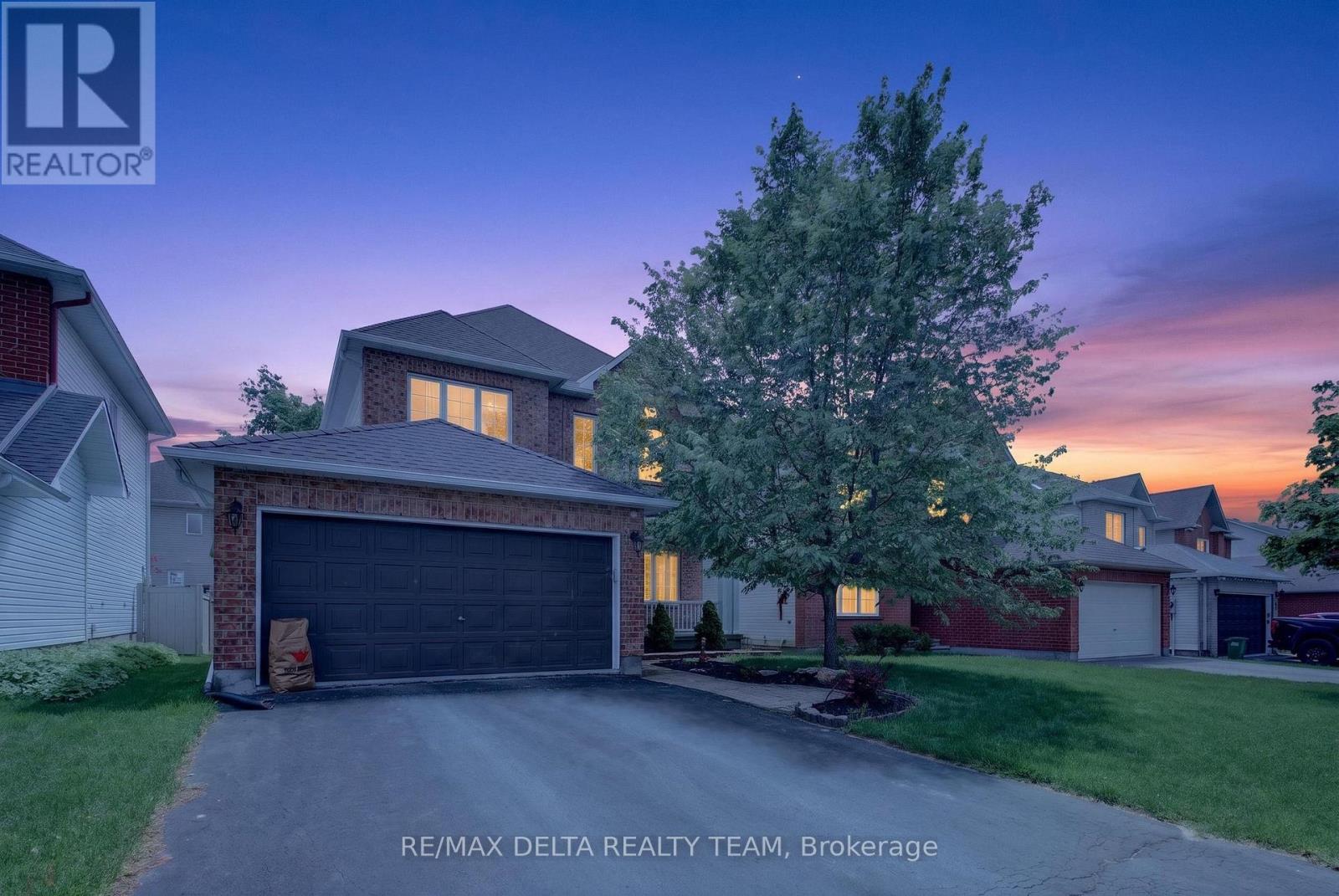 46 BIRCHFIELD AVE,  AVENUE, Ottawa, Ontario