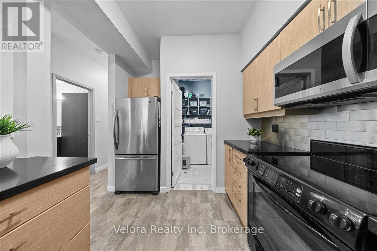8a Shehyn Lane, Ottawa, Ontario  K2G 4Y3 - Photo 15 - X13154502