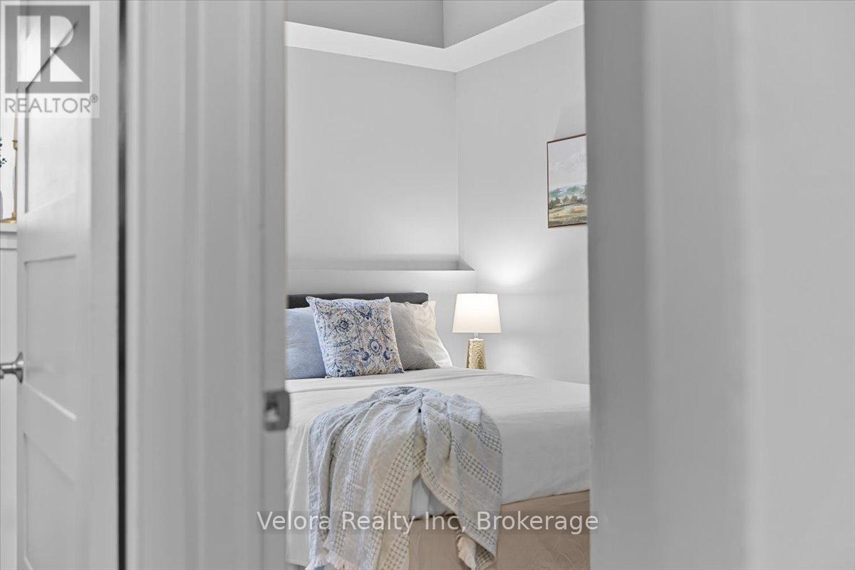 8a Shehyn Lane, Ottawa, Ontario  K2G 4Y3 - Photo 25 - X13154502