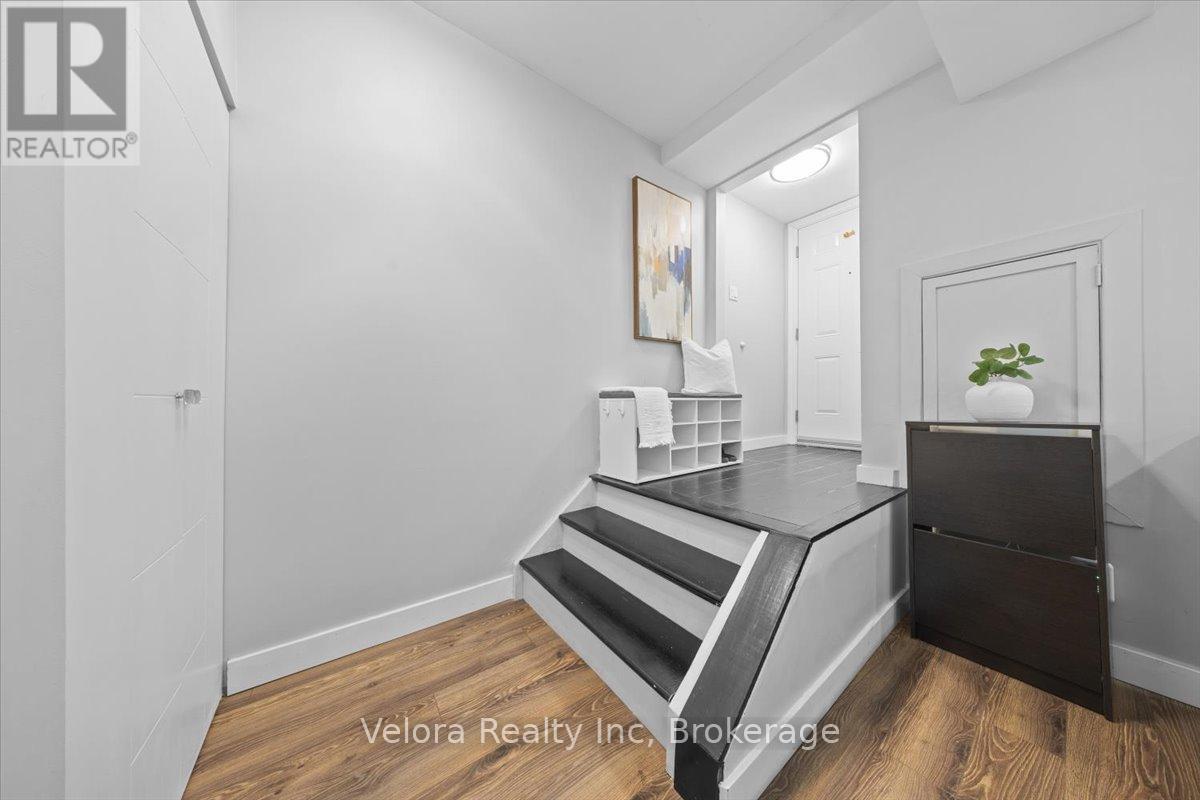 8a Shehyn Lane, Ottawa, Ontario  K2G 4Y3 - Photo 3 - X13154502
