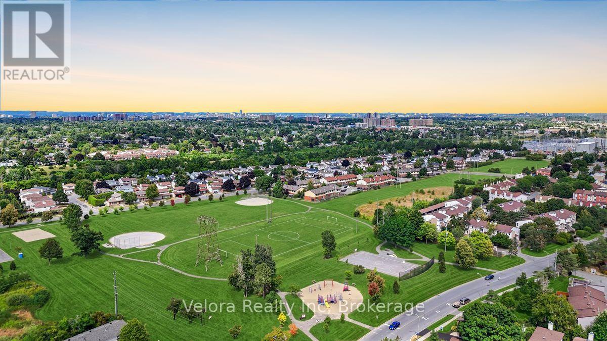 8a Shehyn Lane, Ottawa, Ontario  K2G 4Y3 - Photo 31 - X13154502