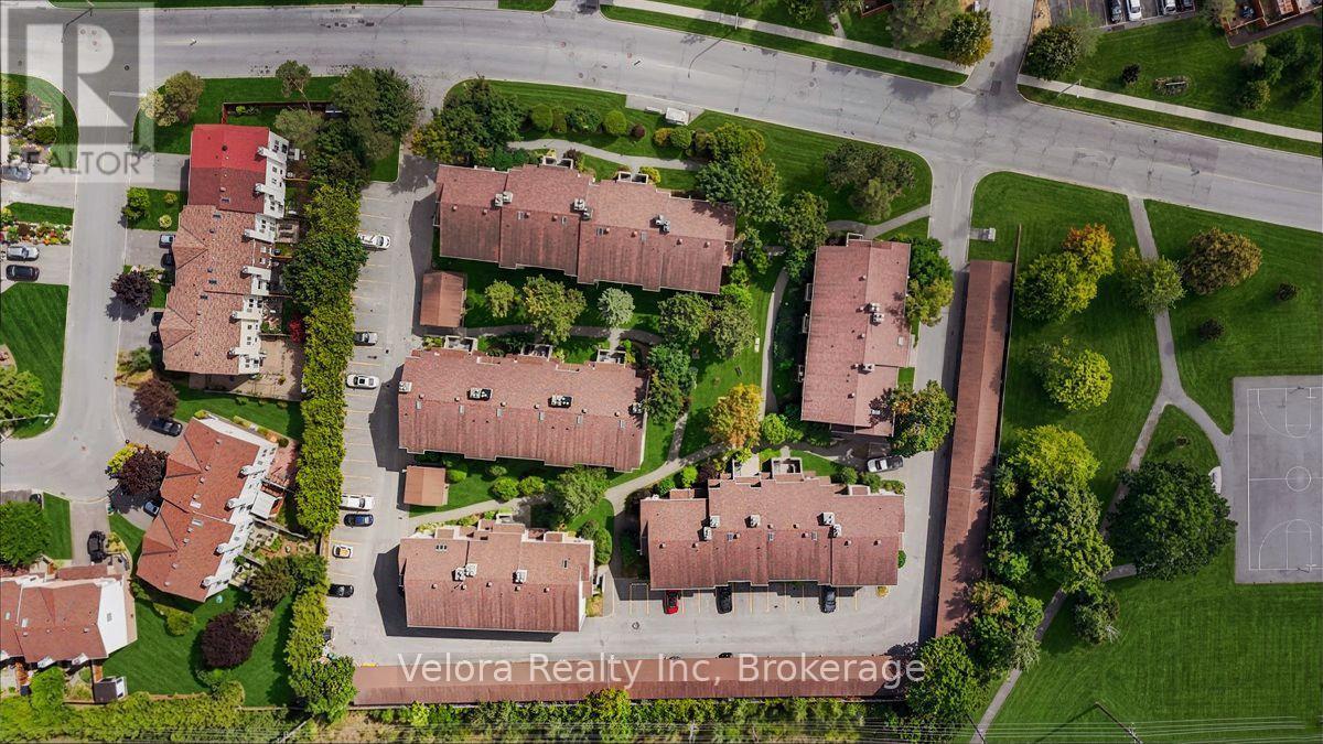 8a Shehyn Lane, Ottawa, Ontario  K2G 4Y3 - Photo 32 - X13154502