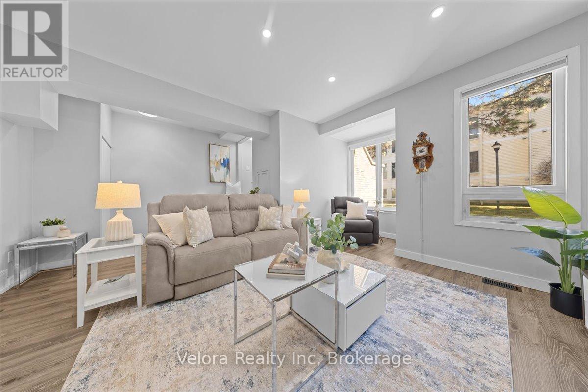 8a Shehyn Lane, Ottawa, Ontario  K2G 4Y3 - Photo 6 - X13154502