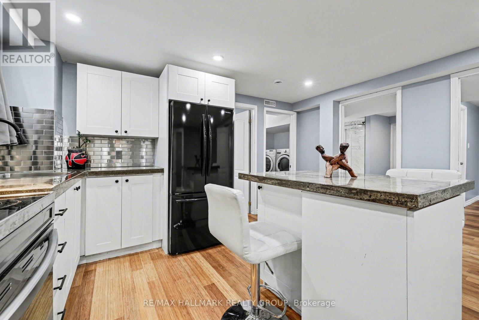 B - 1307 Vancouver Avenue, Ottawa, Ontario  K1V 6T8 - Photo 9 - X13154562