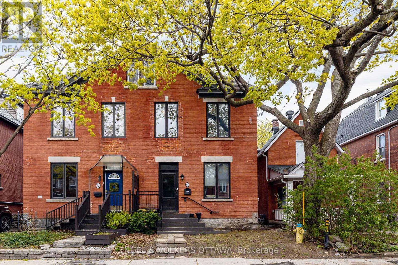 84 SECOND AVENUE, Ottawa, Ontario