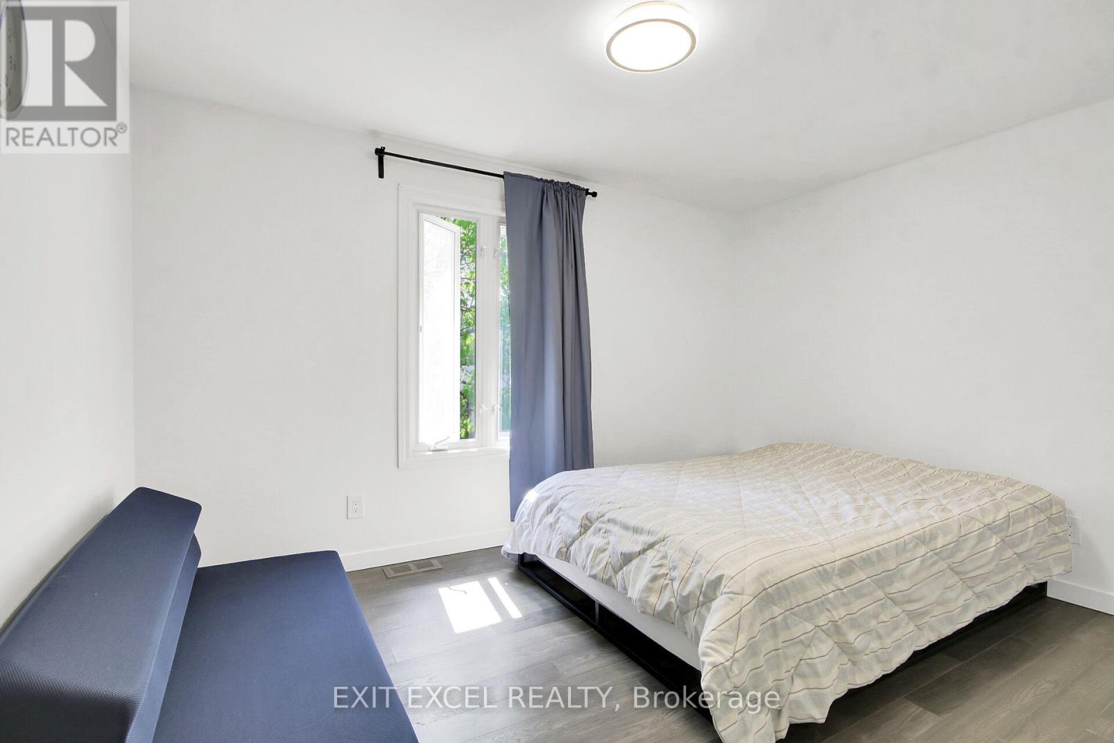 25 Uxbridge Crescent, Ottawa, Ontario  K2L 1P6 - Photo 16 - X13154944
