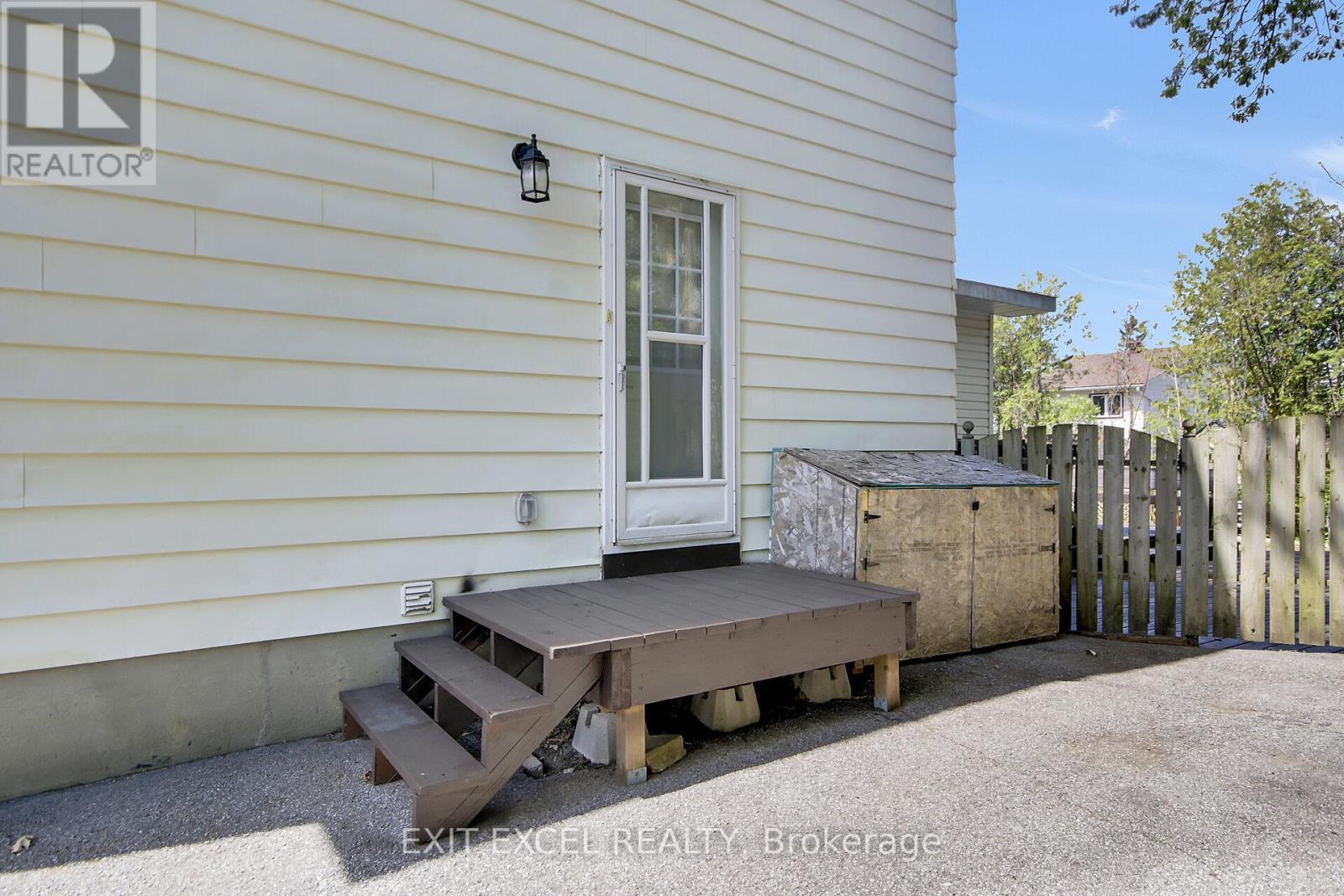 25 Uxbridge Crescent, Ottawa, Ontario  K2L 1P6 - Photo 31 - X13154944