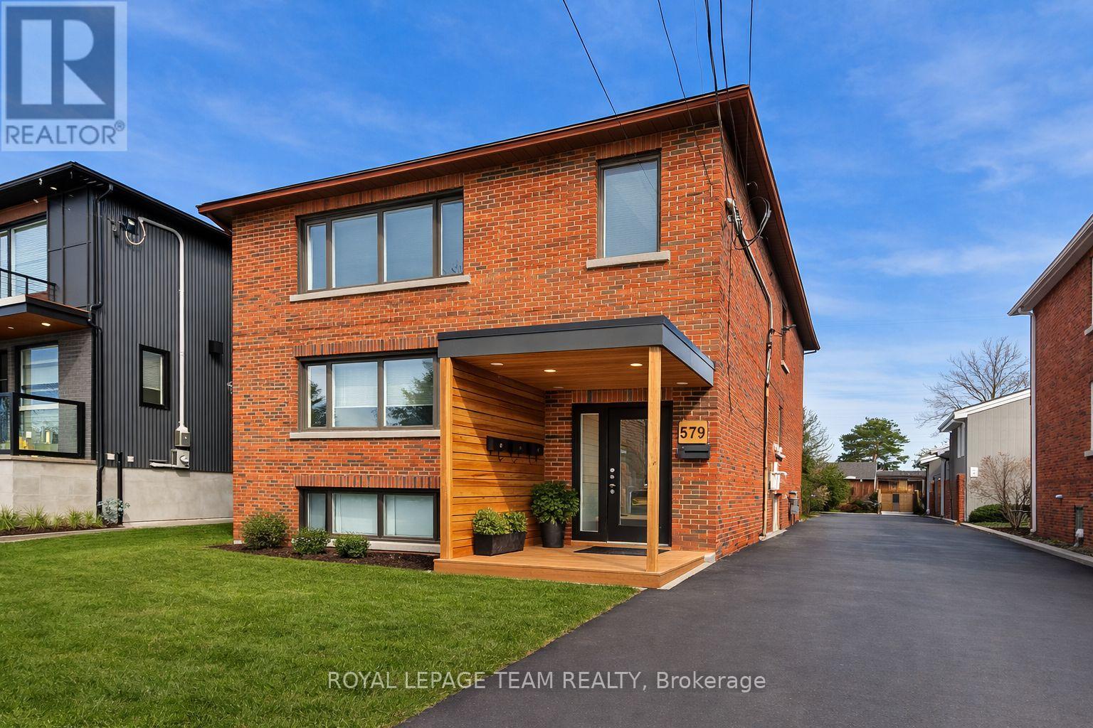 1 - 579 TWEEDSMUIR AVENUE, Ottawa, Ontario