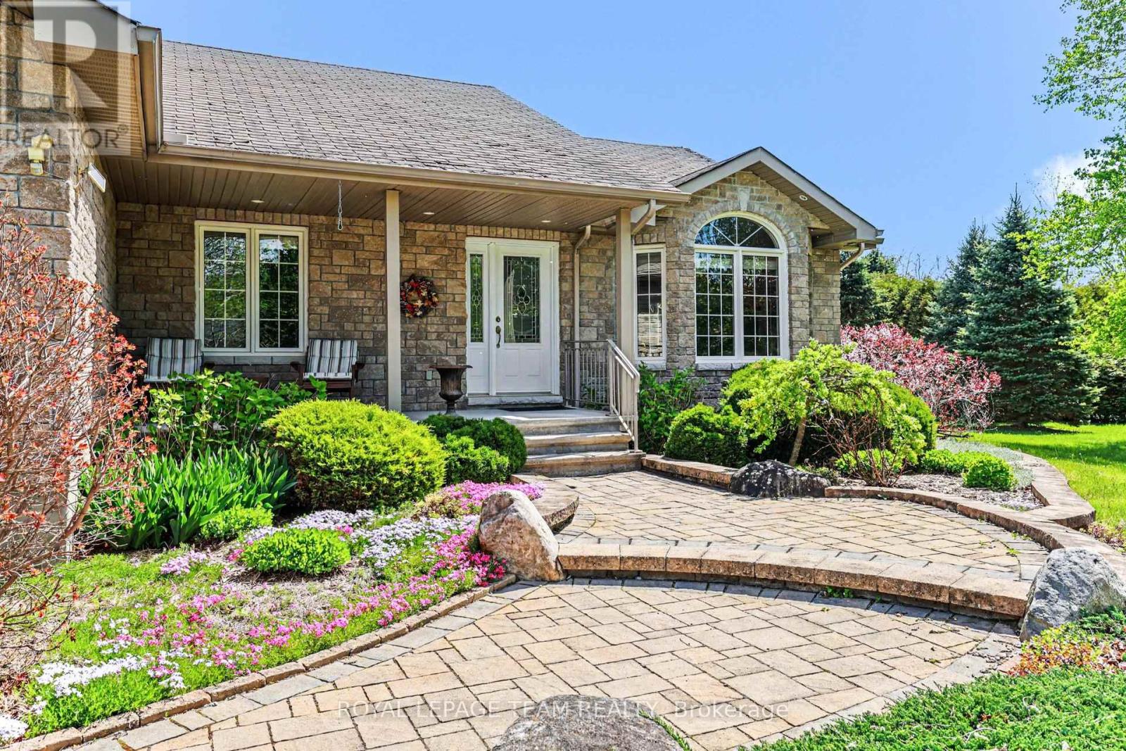 28 KIMBERLY AVENUE, North Grenville, Ontario