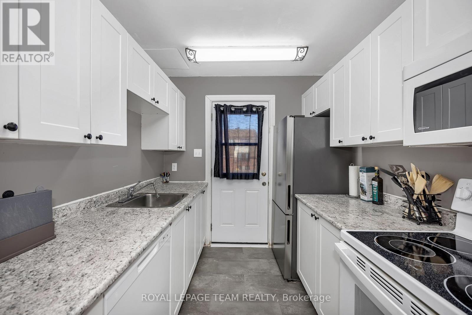 23a Woodvale Green, Ottawa, Ontario  K2G 4H3 - Photo 11 - X13156730