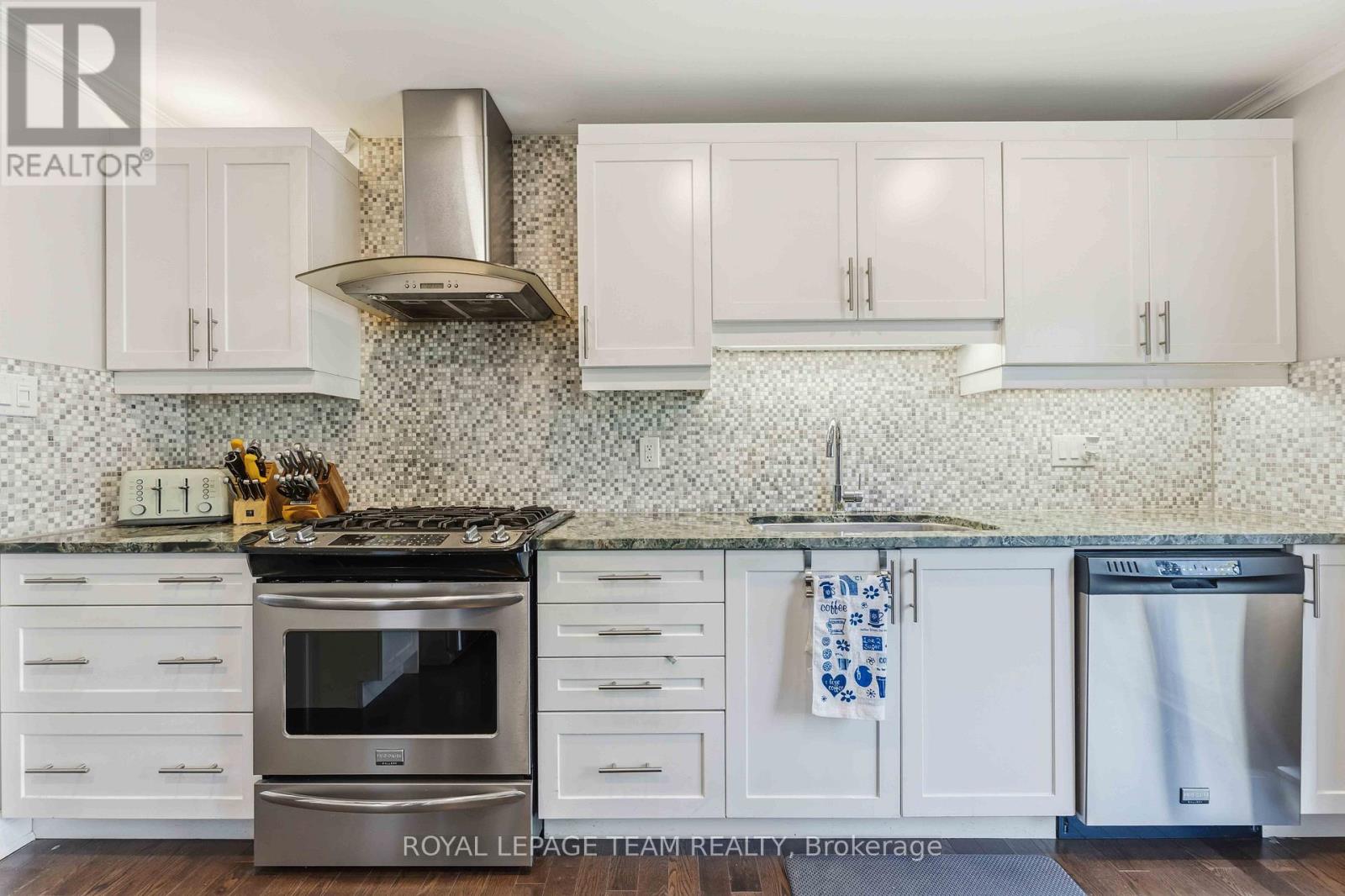 231 Cayman Road, Ottawa, Ontario  K2S 0N8 - Photo 10 - X13156790