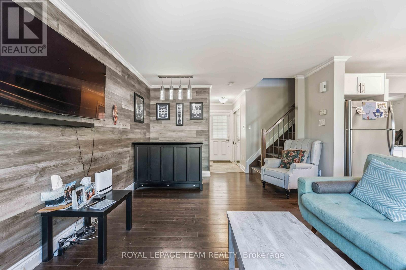 231 Cayman Road, Ottawa, Ontario  K2S 0N8 - Photo 2 - X13156790