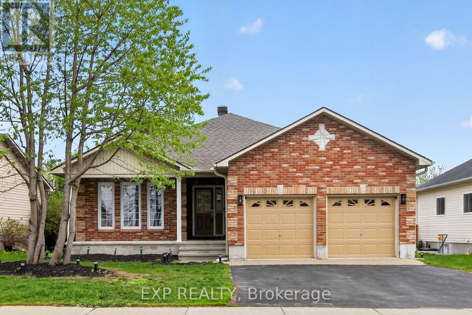 84 COMBA DRIVE, Carleton Place, Ontario