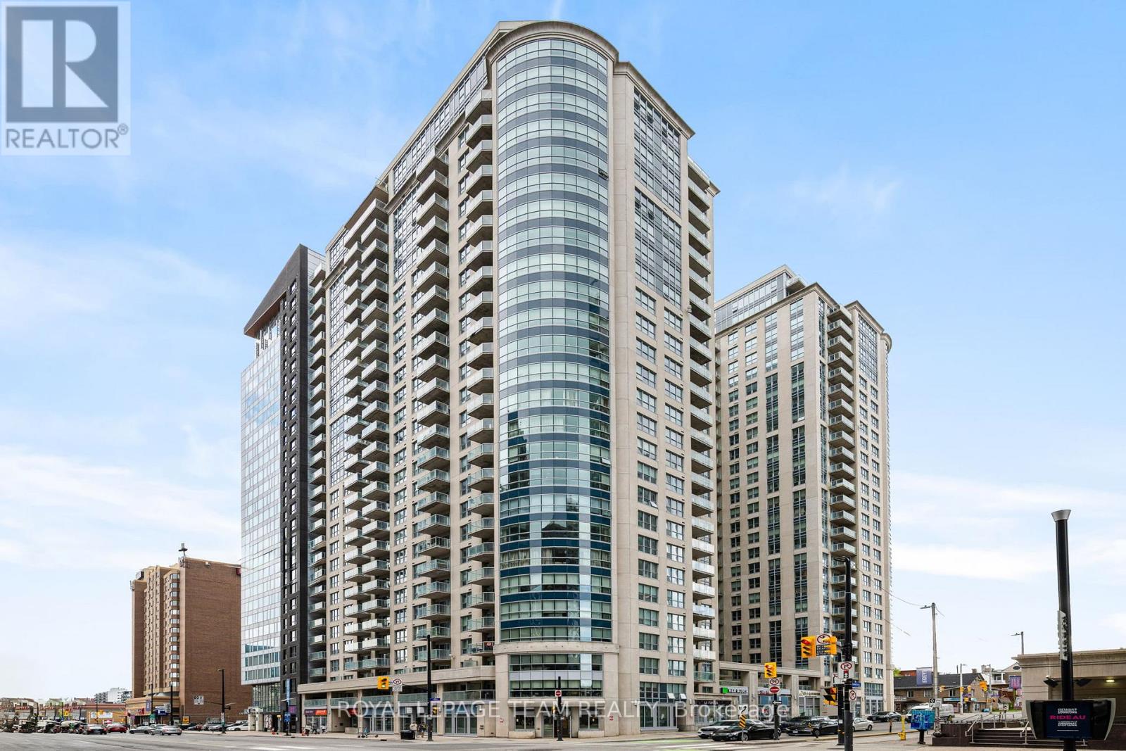 2406 - 242 RIDEAU STREET, Ottawa, Ontario