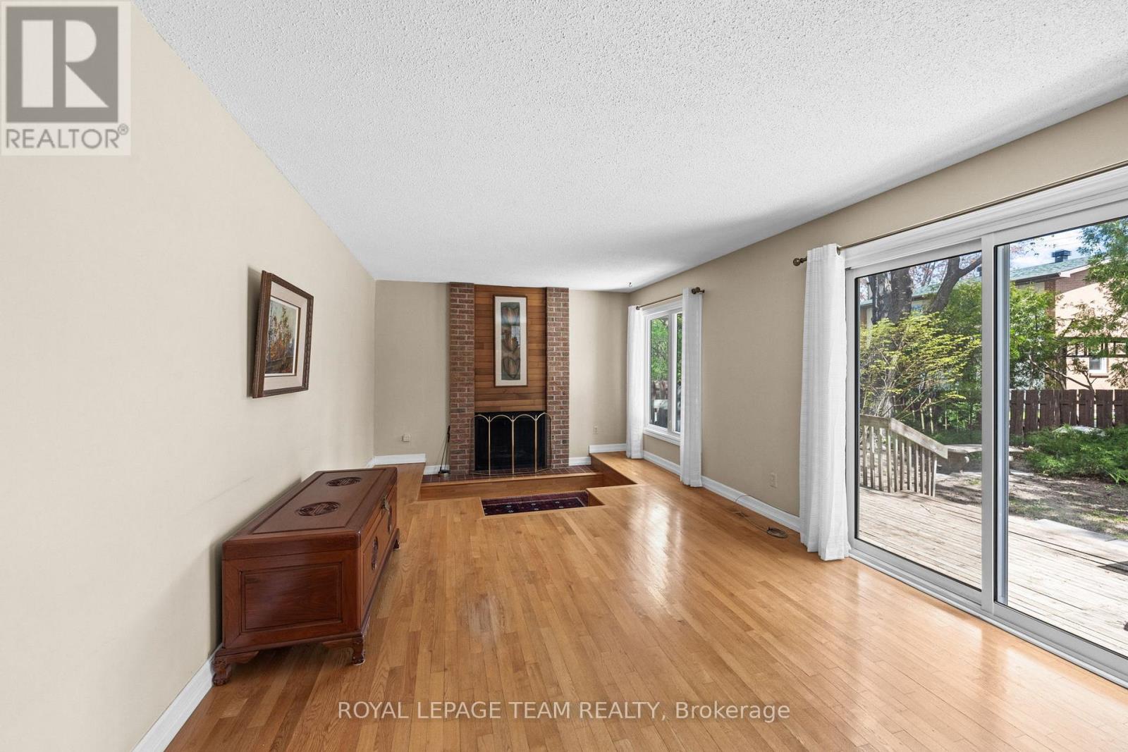 6 Byrd Crescent, Ottawa, Ontario  K2L 2G5 - Photo 8 - X13158294