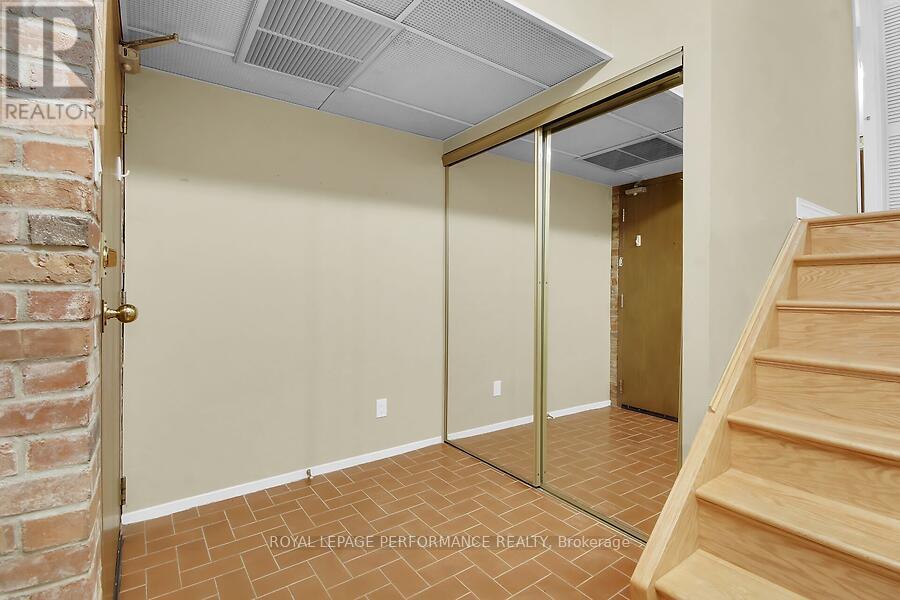 10 - 135 Springfield Avenue, Ottawa, Ontario  K1M 1C5 - Photo 4 - X13158964