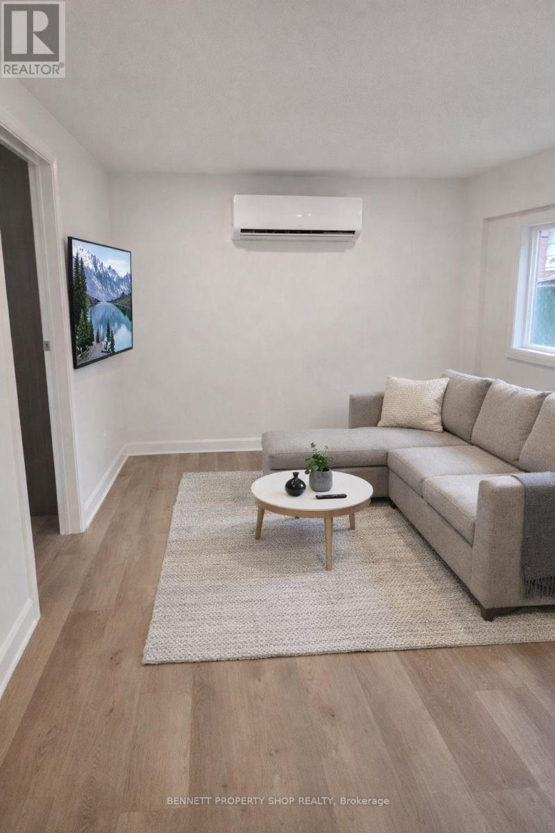 1312 Avenue R Avenue, Ottawa, Ontario  K1G 0B9 - Photo 18 - X13159328