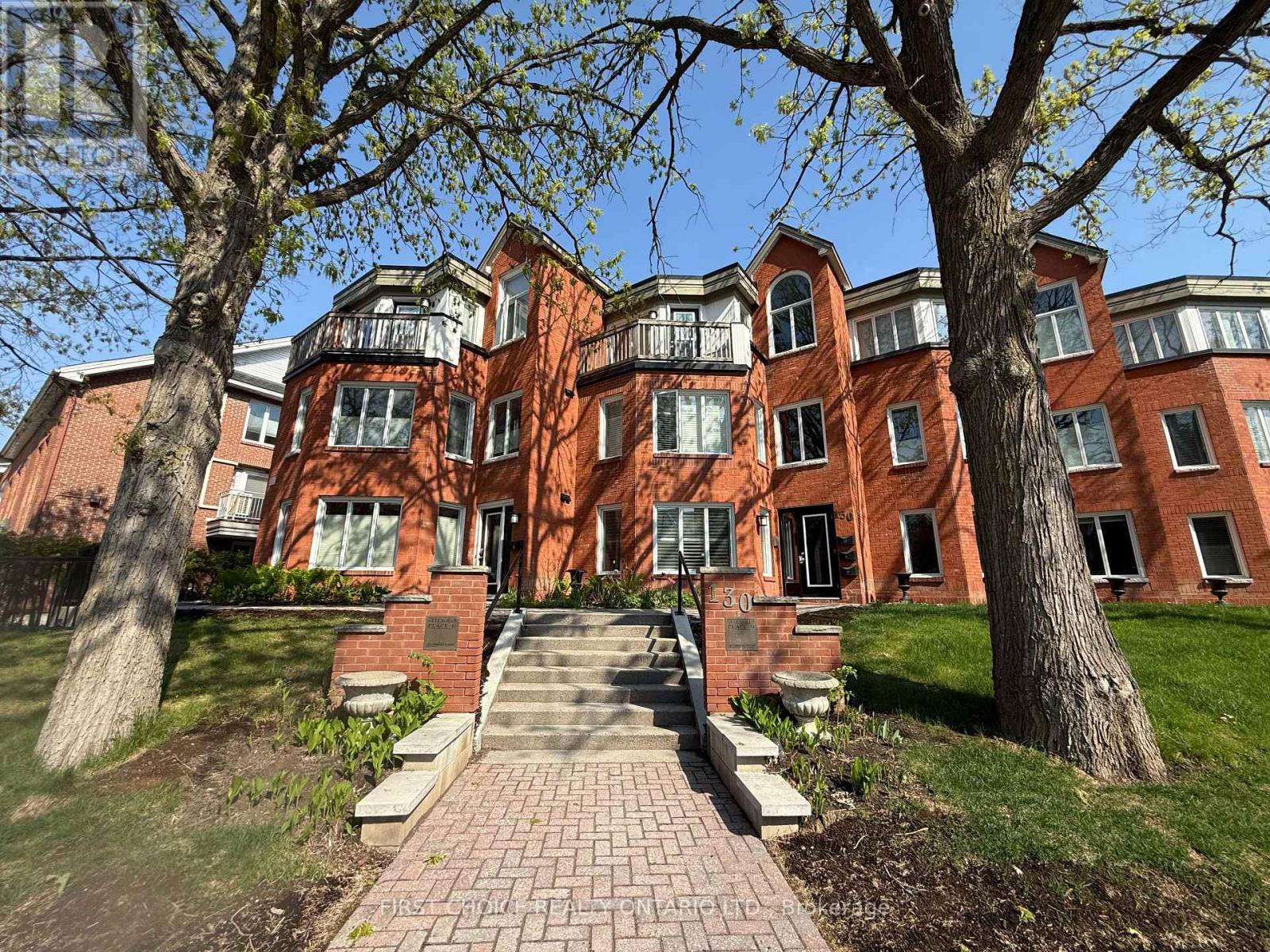 C - 130 GREENFIELD AVENUE, Ottawa, Ontario