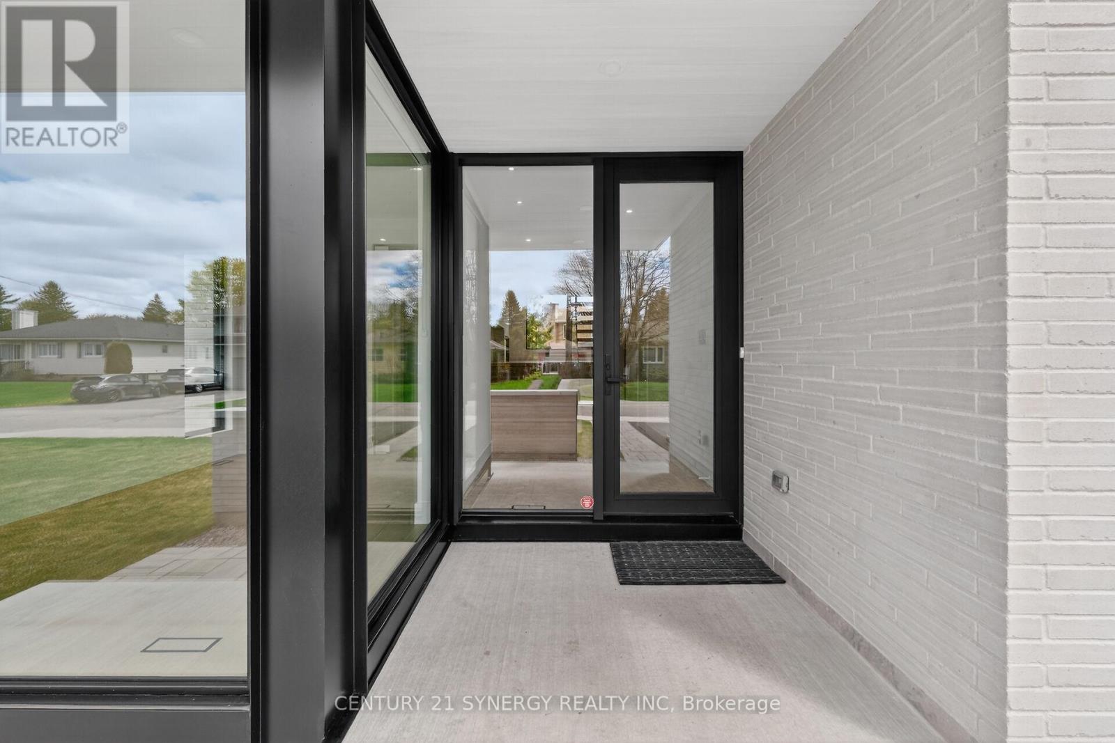 45 Inverness Avenue, Ottawa, Ontario  K2E 6N6 - Photo 4 - X13160138