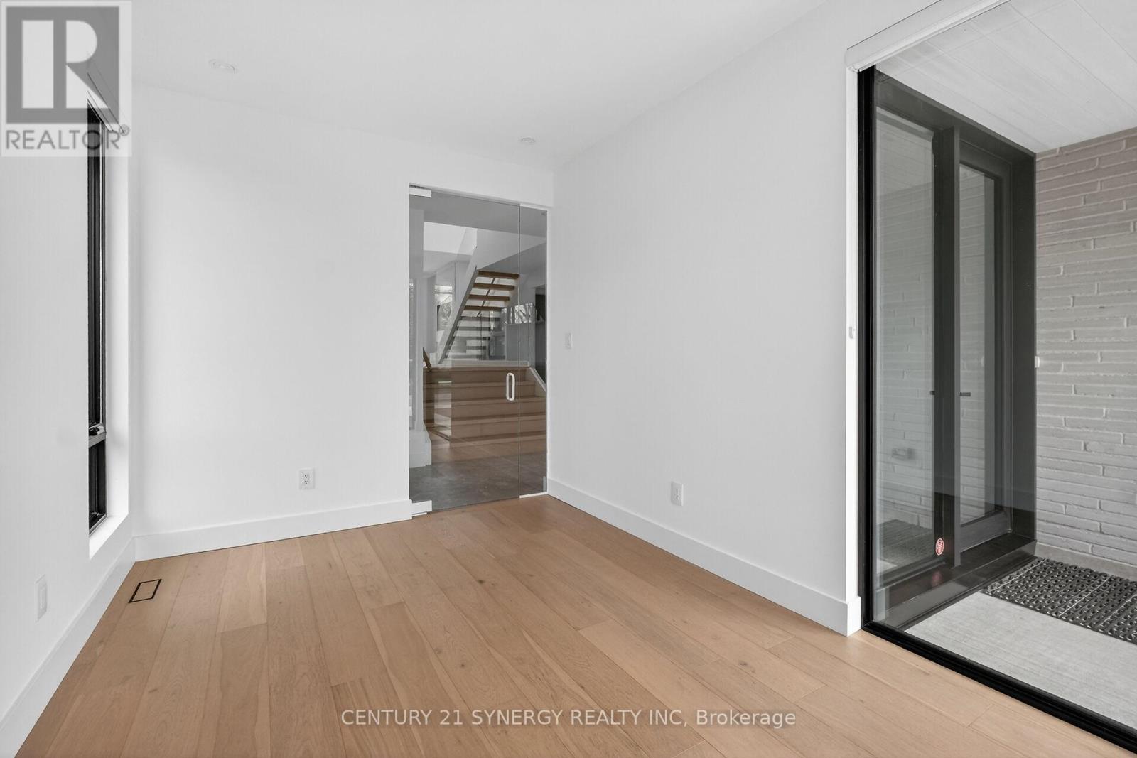 45 Inverness Avenue, Ottawa, Ontario  K2E 6N6 - Photo 7 - X13160138