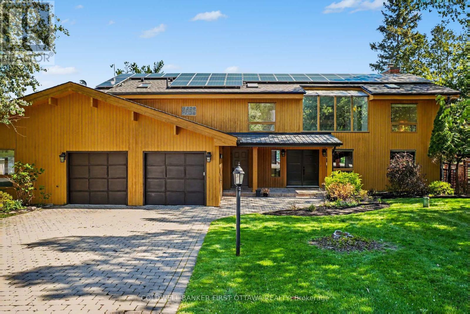 3842 ARMITAGE AVENUE, Ottawa, Ontario