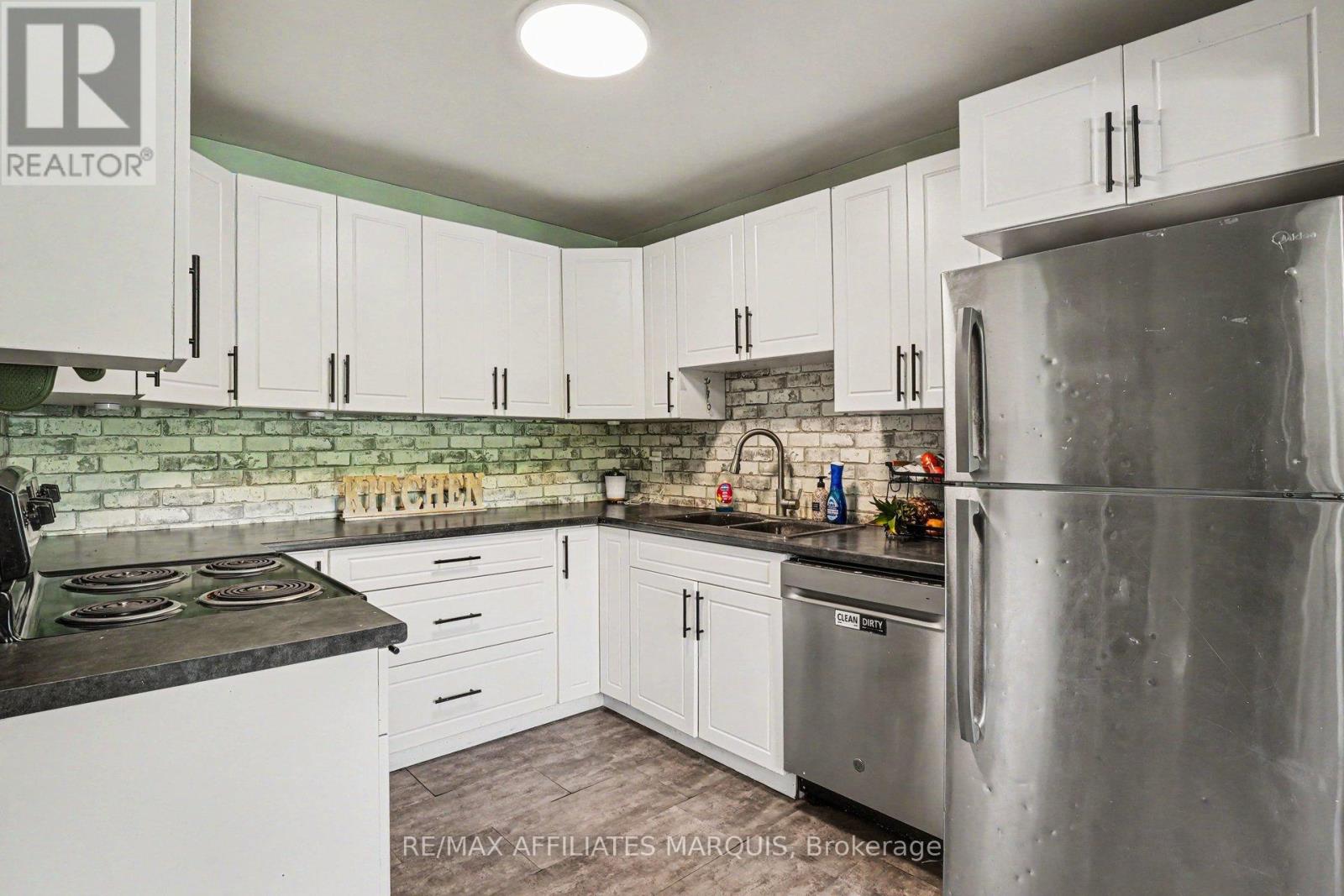 10 Bay Road, Rideau Lakes, Ontario  K0G 1L0 - Photo 8 - X13160886