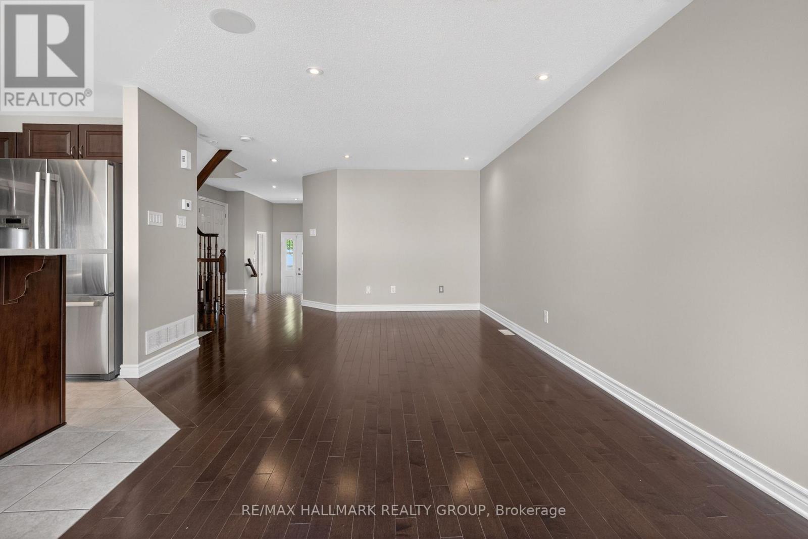 236 Trailsedge Way, Ottawa, Ontario  K1W 0E8 - Photo 8 - X13160910