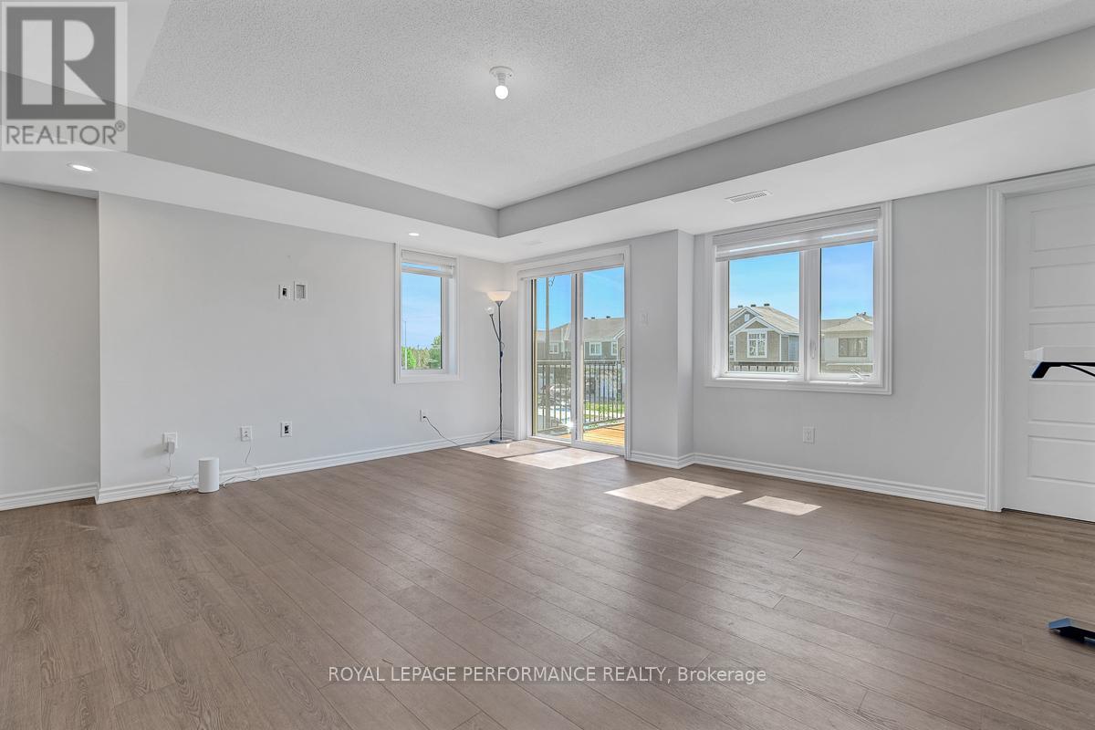 721 Rouncey Road, Ottawa, Ontario  K2V 0S5 - Photo 4 - X13162024