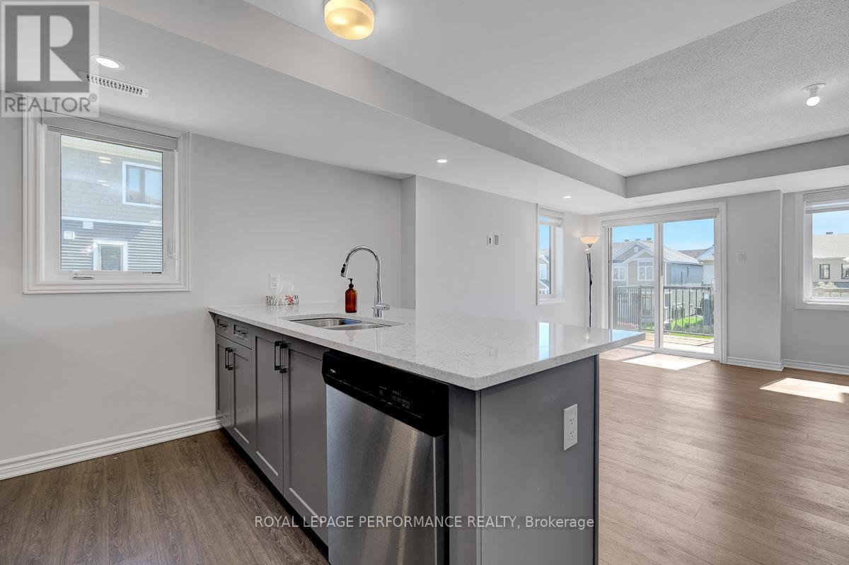 721 Rouncey Road, Ottawa, Ontario  K2V 0S5 - Photo 8 - X13162024
